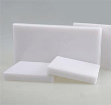 pom-white-black-2.jpg